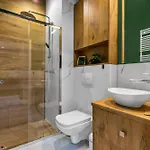 Appartement Business - Air Conditioning, 10th Floor, View, Balcony - By Rentujemy *