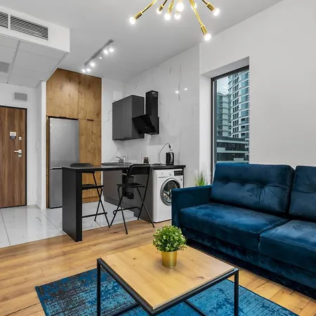 Apartment Business - Air Conditioning, 10th Floor, View, Balcony - By Rentujemy Warsaw