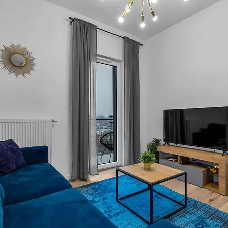 Business - Air Conditioning, 10th Floor, View, Balcony - By Rentujemy