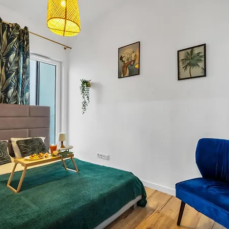 Business - Air Conditioning, 10th Floor, View, Balcony - By Rentujemy